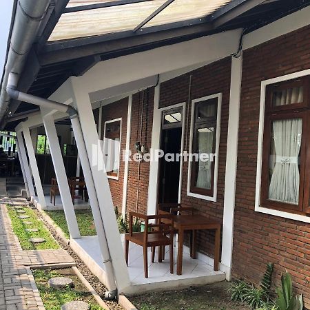 Rifka Annisa Guesthouse Syariah Redpartner Yogyakarta Eksteriør bilde