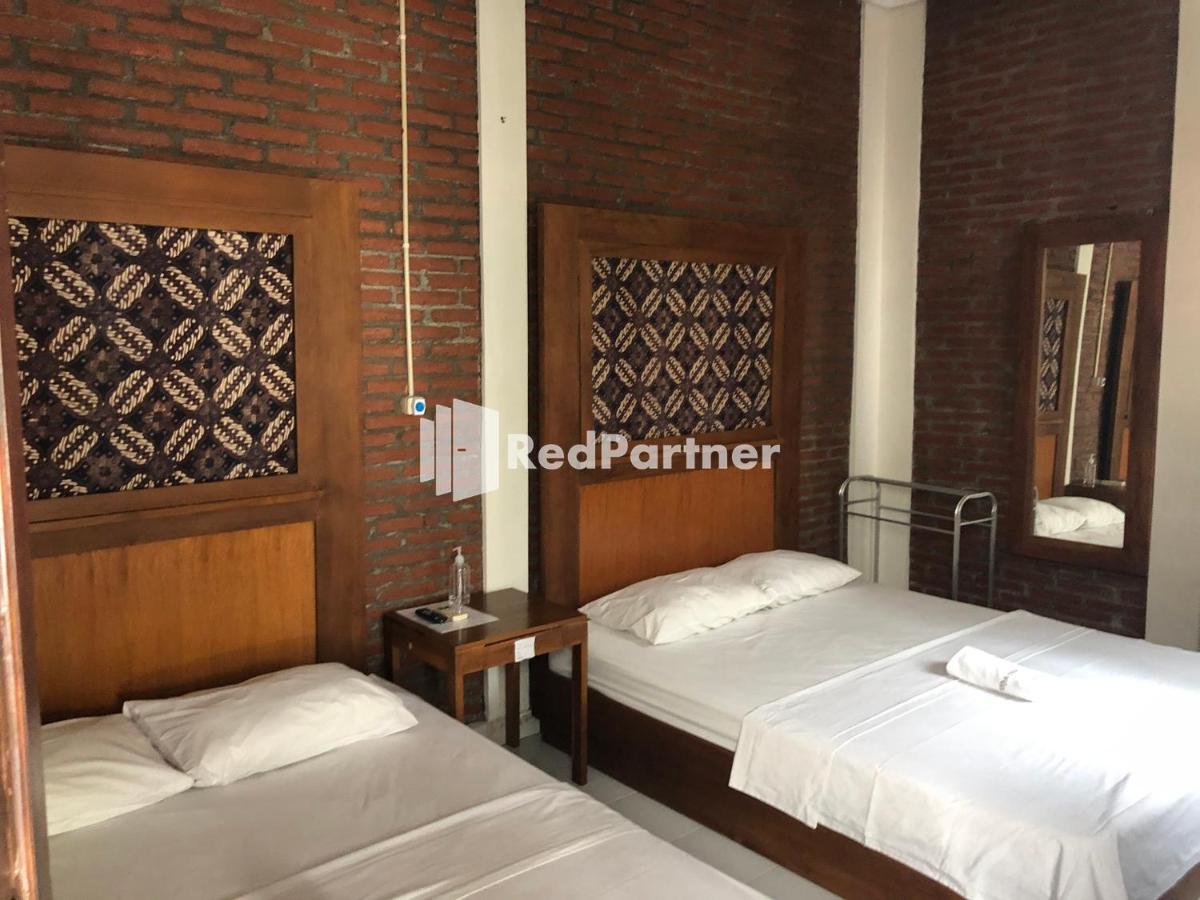 Rifka Annisa Guesthouse Syariah Redpartner Yogyakarta Eksteriør bilde